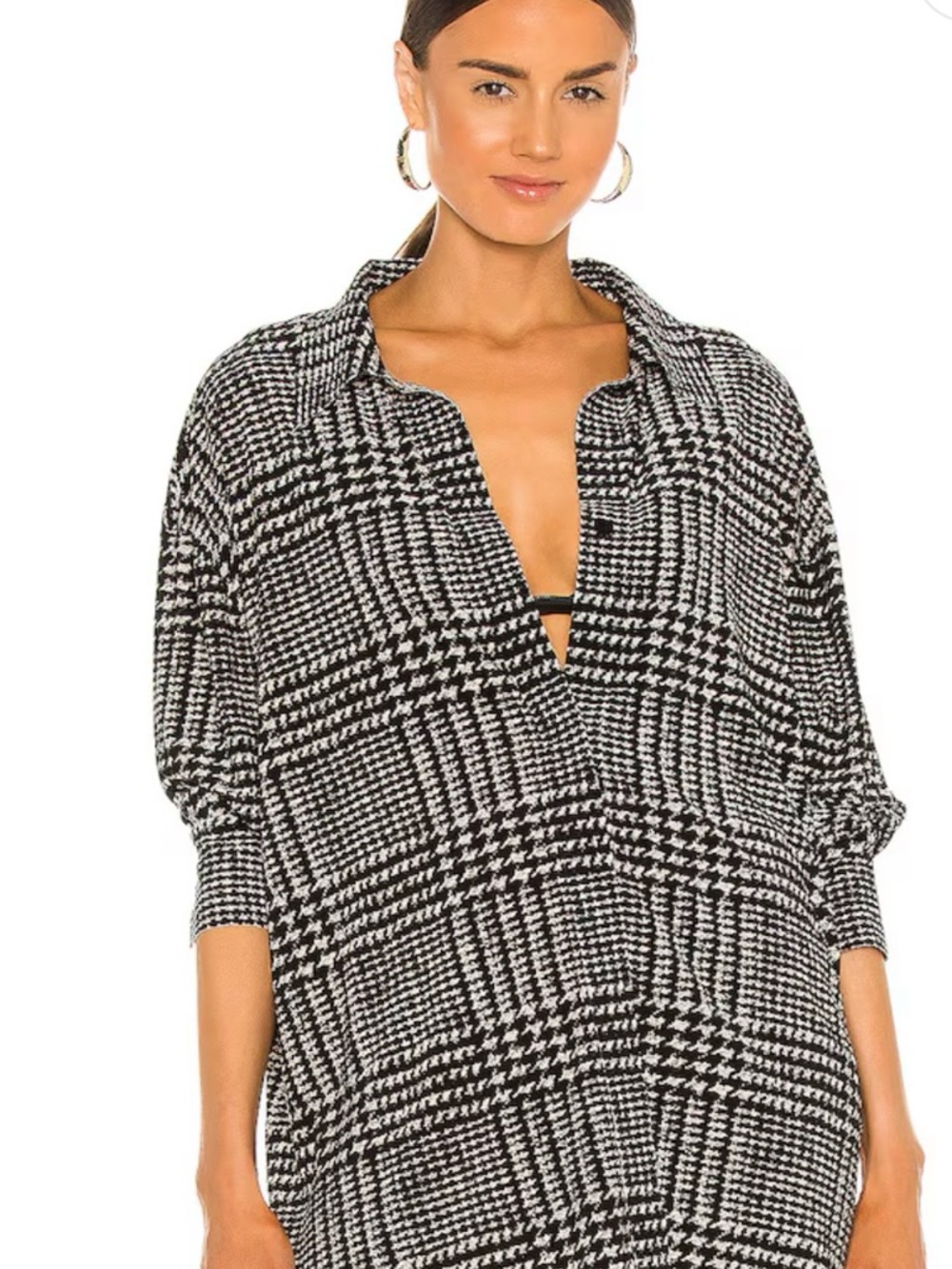BNWT Norma Kamali Black and White Houndstooth V-Neck Blouse